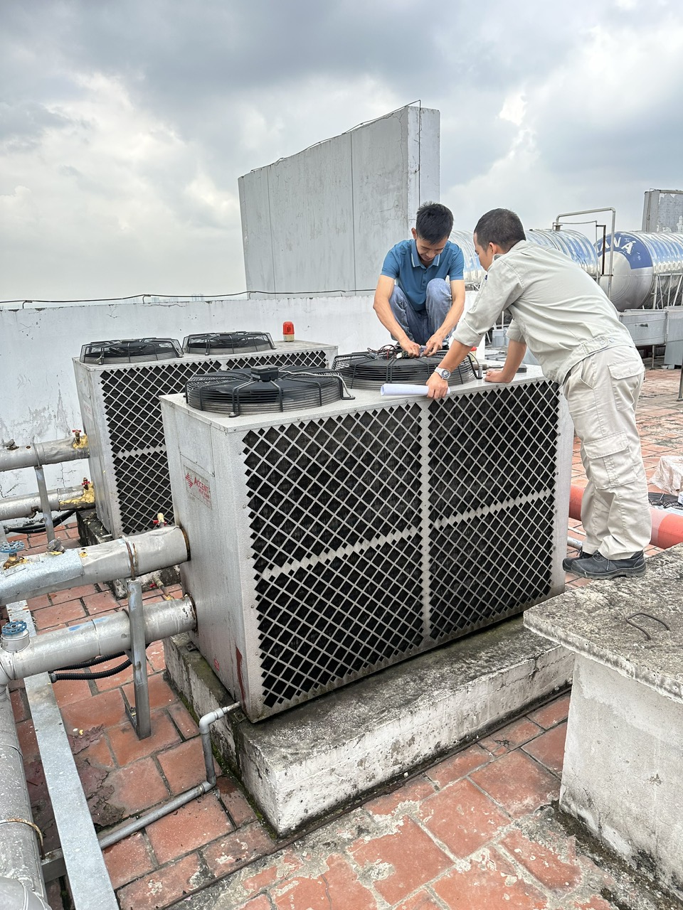 Hình chụp Heatpump